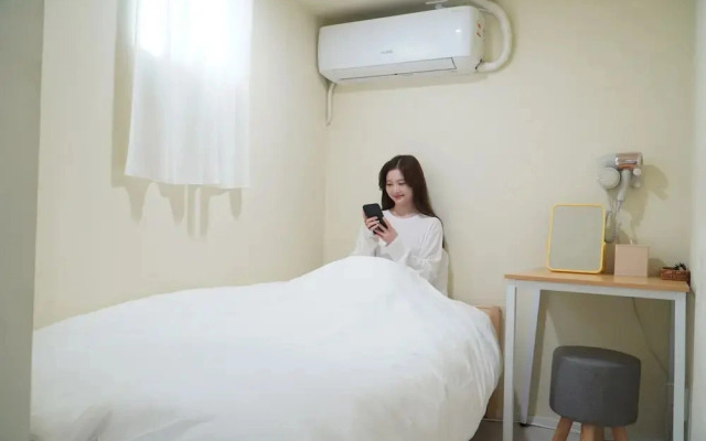 Korea Happy House