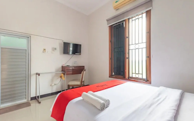 RedDoorz near Majapahit Semarang