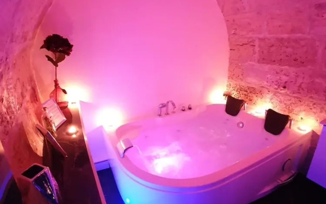 La Forteresse Jacuzzi-Sauna
