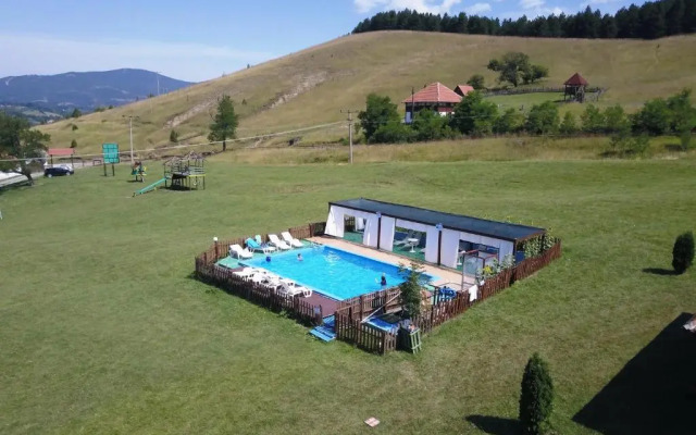 Etno village Gostoljublje
