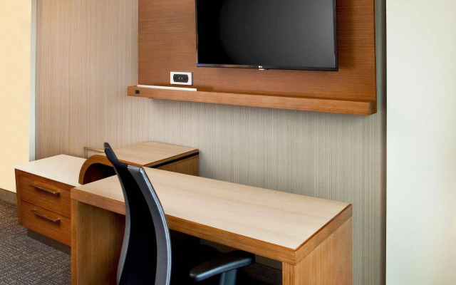 Courtyard by Marriott Yonkers Westchester County