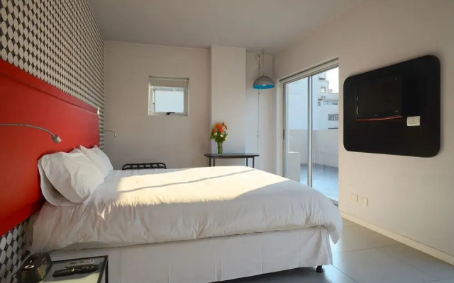 Pop Hotel