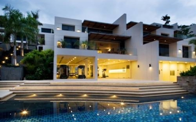 Отель The Heights Phuket вид на фасад