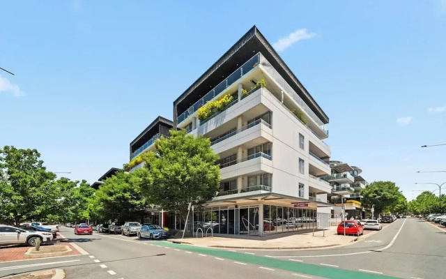 Tranquil 1-bed Apartment in Kingston Foreshore