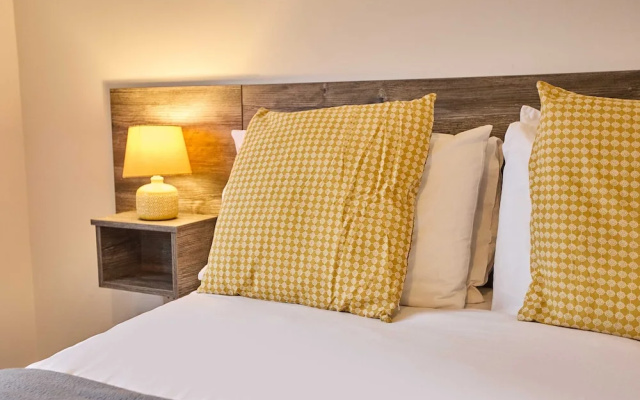 Host Stay Sandcastle Apartment