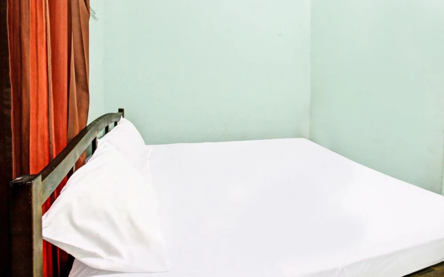 Hotel O Homestay Bang HajiNearLapangan Penujak ( Inen Gonggang)
