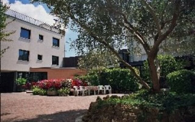 Отель Venice Palace Hotel Италия, Мирано - отзывы, цены и фото номеров - забронировать отель Venice Palace Hotel онлайн вид на фасад