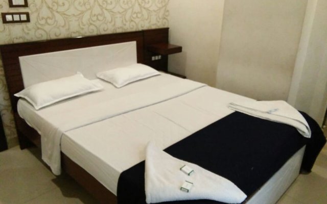 Grand Sandarsini Inn in Hyderabad, India from 33$, photos, reviews - zenhotels.com guestroom