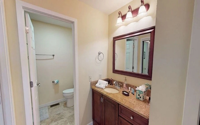 7813 Centre Court 2 Bedroom Villa