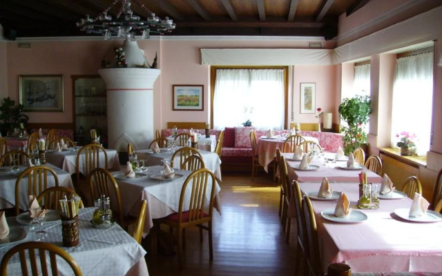Al Cavallino Rosso