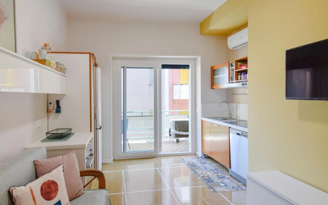 Beautiful Apartment in Rapallo With Wifi and 2 Bedrooms