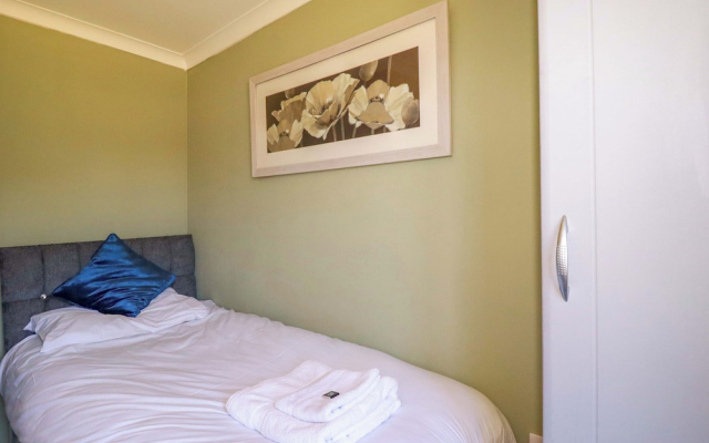 Lodge 9- Lamorna