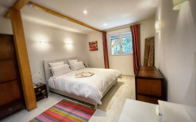 Appartement au calme avec terrasse verdoyante entre Annecy et Genève
