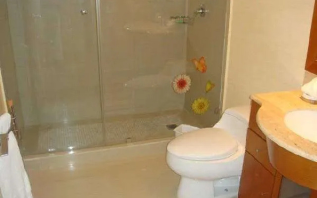 3 Br Condo With Hot Tub - Pri 8498