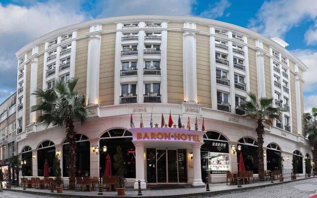 Baron Hotel вид на фасад