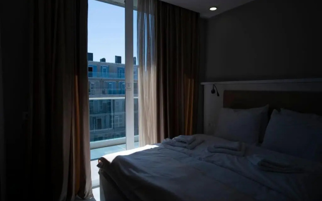 Leo Group Apartment 14-307B Sunrise Batumi