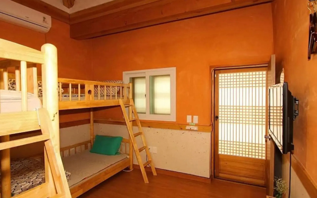 Dorandoran Guesthouse