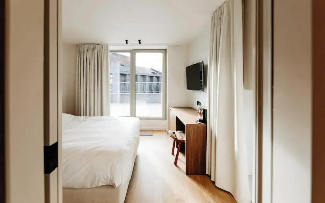 Alfred Hotel & Gastro Bar