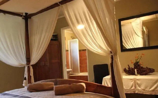 Emahlathini Guest Farm