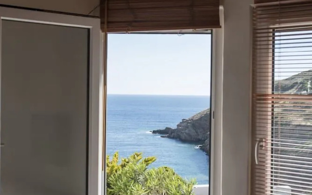 Athina Ios Villa