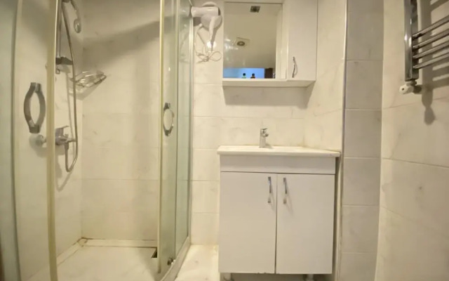 P2404 in Stanbul With 1 Bathrooms