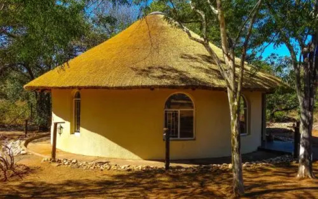 Inyanga Safari Lodge