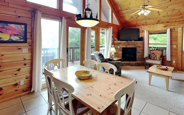 Blue Mist View by Jackson Mountain Rentals