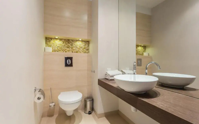 Platinum Towers by Premium Apartments