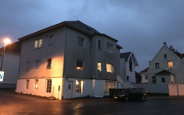 Отель Guest House Centrum 8 Норвегия, Ставангер - отзывы, цены и фото номеров - забронировать отель Guest House Centrum 8 онлайн вид на фасад
