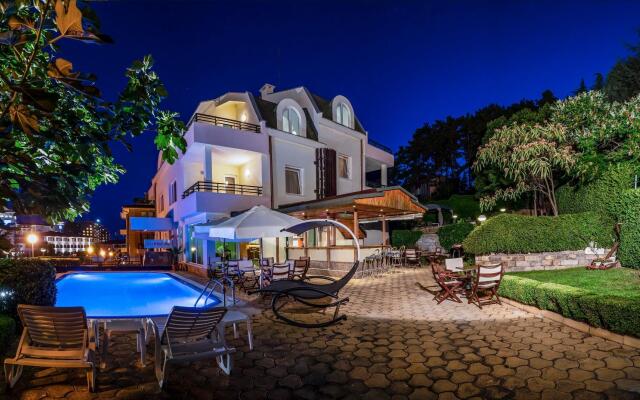 Отель Milennia Family Hotel Болгария, Солнечный берег - отзывы, цены и фото номеров - забронировать отель Milennia Family Hotel онлайн вид на фасад