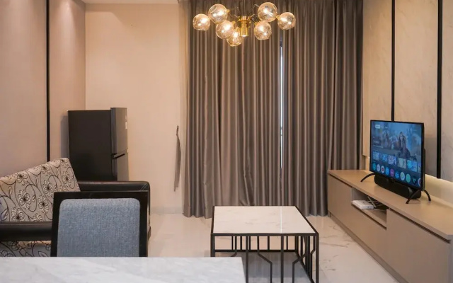 Cozy 2Br Apartment M-Town Signature