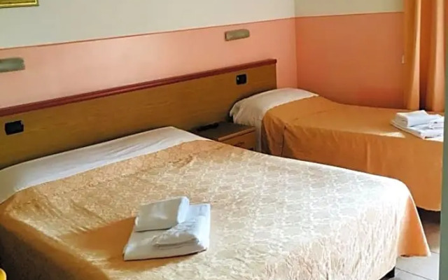 Master Hotel