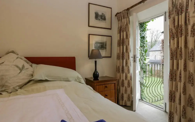Groom's Quarters