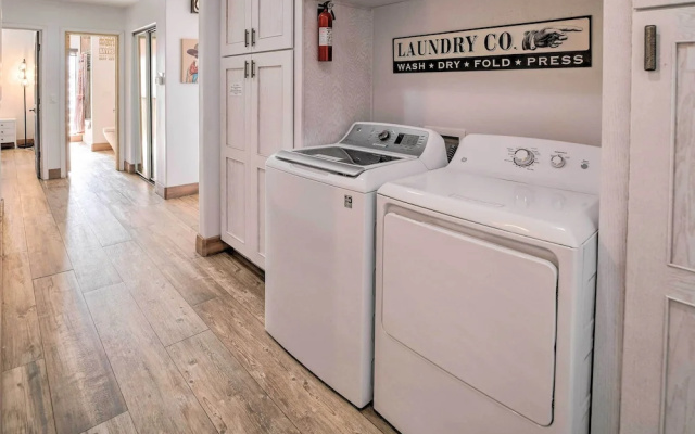 Private Hot Tub: Pet-friendly Home in Sedona!