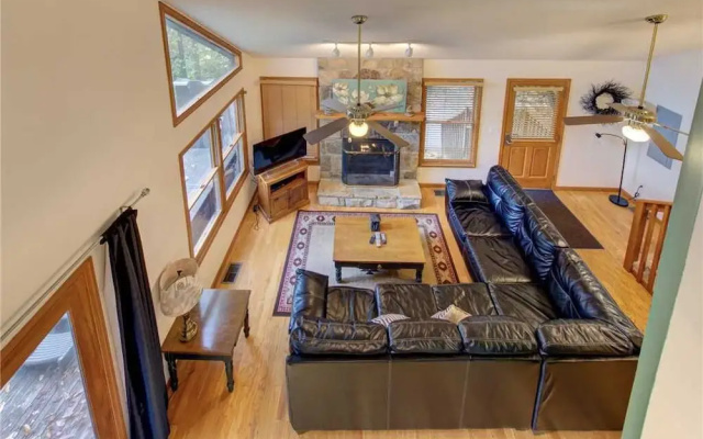 High Hopes 2 - One Bedroom Cabin