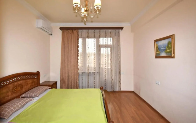 Argishti Street, 2 bedrooms Comfortable apartment GL152