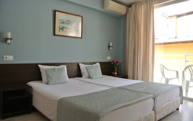 Valeo Hotel