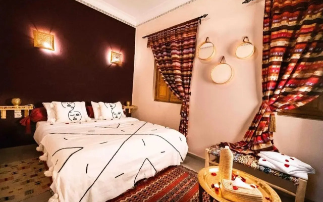 Riad Kiyanjana