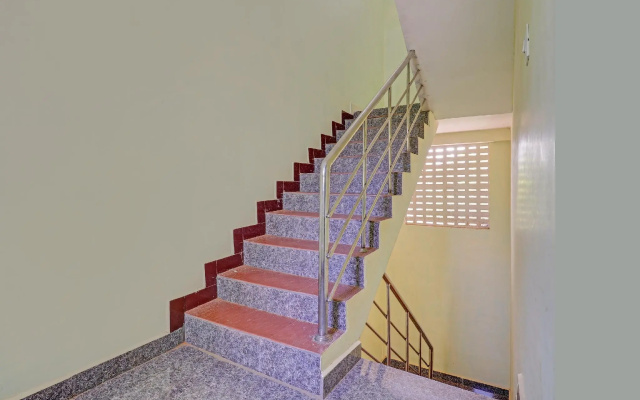 Oyo 82537 Sona Rooms