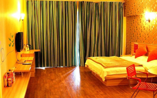 Dock Hotel