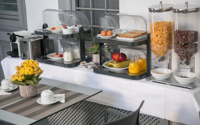 Theodora Suites