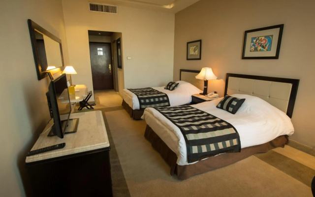 Century Park Hotel