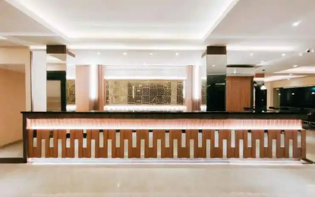 NS Hotel by Dominic