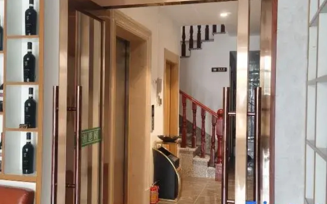 Xingxin Business Hotel