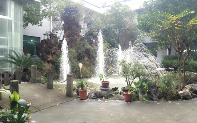 Jinjiang Inn Shanghai Pudong Jichangzhen