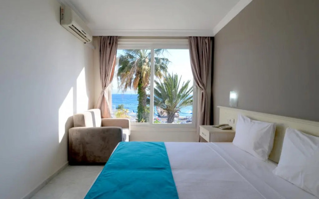 Eles Boutique Hotel & Beach