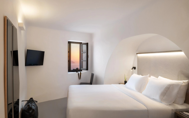 Sun Rocks Boutique Hotel