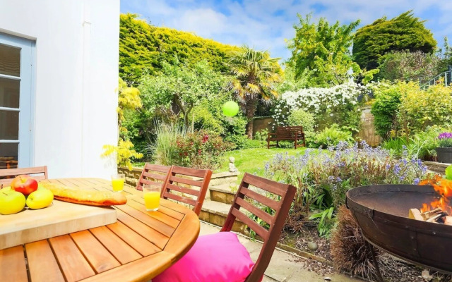 Croyde White House
