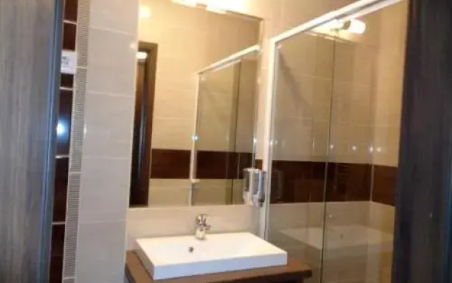 Hotel Irisz