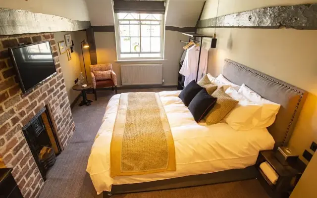 Kings Arms Hotel